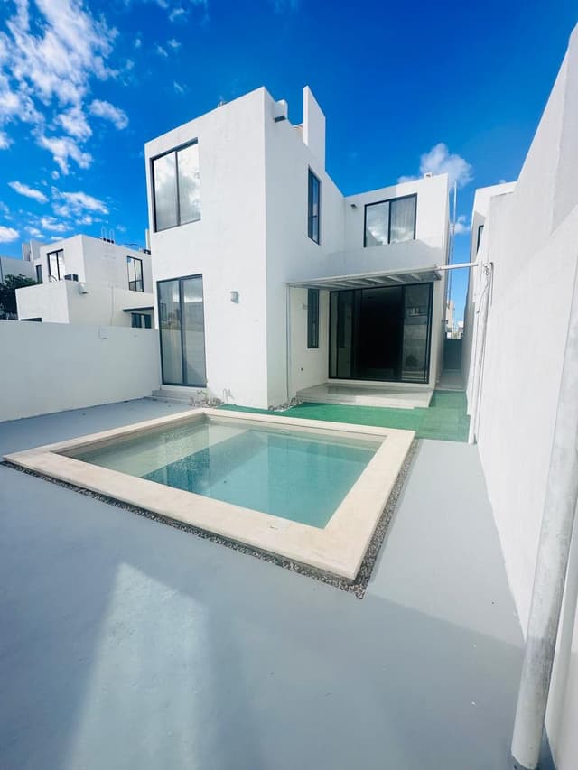 3 habitaciones | cochera techada y piscina | aparta con el 10% visita la casa muestra