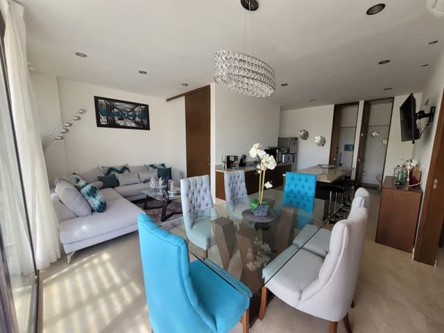 Departamento Amueblado de lujo, a tan solo 3 minutos de Altabrisa