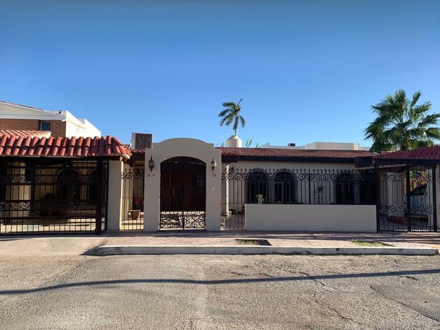 Casa en venta en colonia Villa Satélite de Hermosillo