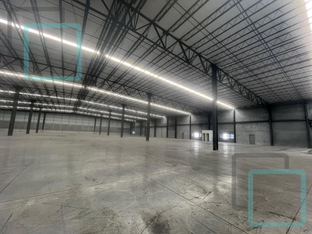 BODEGA INDUSTRIAL EN RENTA COLONIA VALLE DORADO ZONA DE GUADALUPE