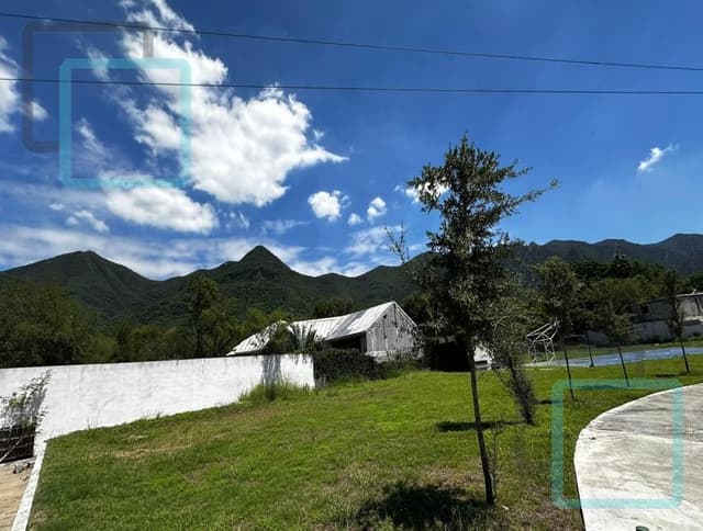TERRENO EN VENTA EN LOS CRISTALES ZONA CARRETERA NACIONAL MONTERREY