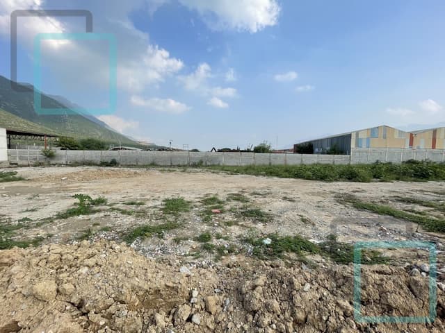 TERRENO INDUSTRIAL EN VENTA EN LUIS DONALDO COLOSIO ZONA SANTA CATARINA
