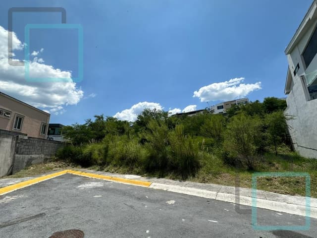 TERRENO RESIDENCIAL EN VENTA SIERRA ALTA ZONA CARRETERA NACIONAL MONTERREY