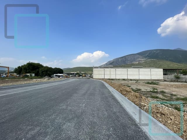 TERRENO INDUSTRIAL EN VENTA EN LUIS DONALDO COLOSIO ZONA SANTA CATARINA