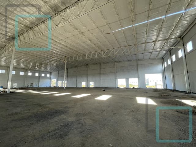 BODEGA INDUSTRIAL EN VENTA / RENTA ZONA SANTA CATARINA