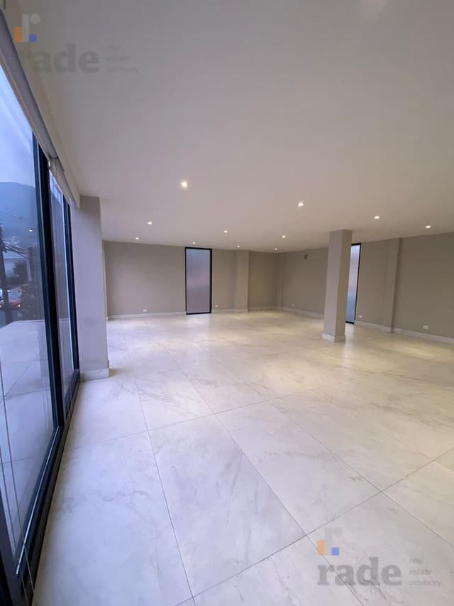 Calle Corregidora Centro de San Pedro, San Pedro Garza García, N.L.