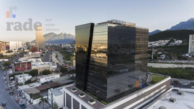 Oficina en Renta en Av. San Jerónimo, Monterrey NL.