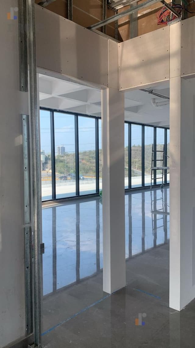 Valle Sol 122 y Lázaro Cardenas