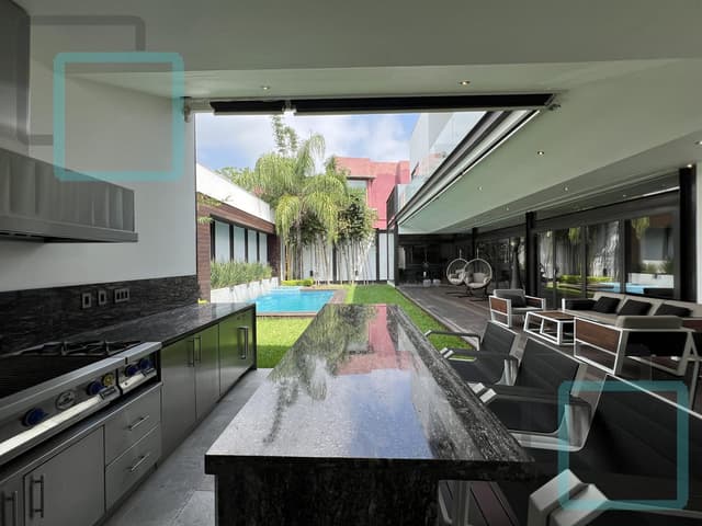 CASA EN VENTA CLUB DE GOLF LA HERRADURA ZONA CARRETERA NACIONAL MONTERREY