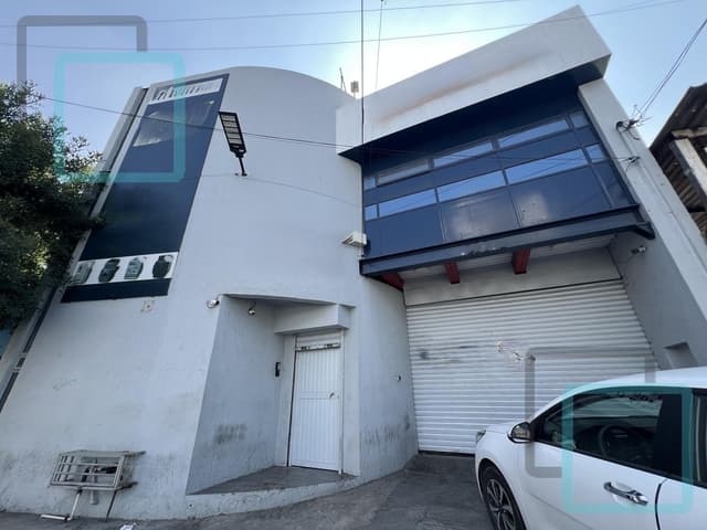 BODEGA INDUSTRIAL EN RENTA BERNARDO REYES ZONA MONTERREY