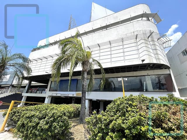 LOCAL COMERCIAL EN RENTA COLONIA CONTRY ZONA MONTERREY SUR