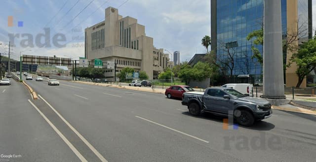 Terreno EN RENTA Vasconcelos antes de Lázaro Cárdenas
