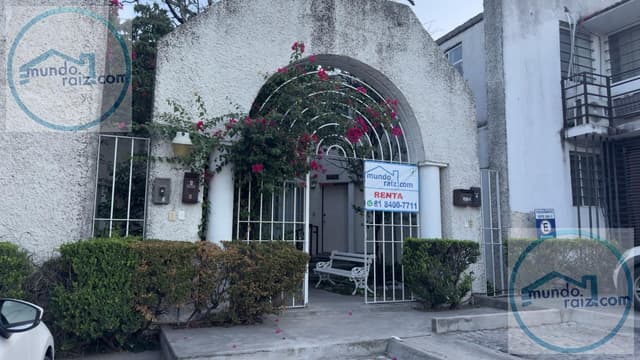 Casa Amueblada en Renta Condocasa Cumbres