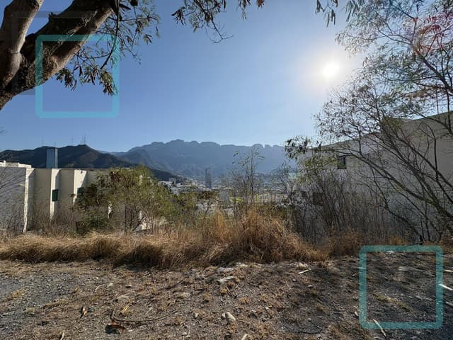 TERRENO RESIDENCIAL EN VENTA COLONIA VISTA REAL ZONA SAN PEDRO GARZA GARCÍA