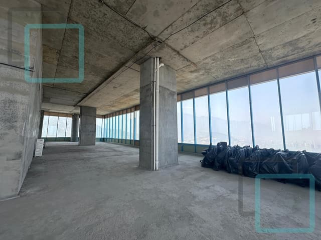 OFICINA EN VENTA TORRE KOI COLONIA VALLE ORIENTE ZONA SAN PEDRO GARZA GARCÍA