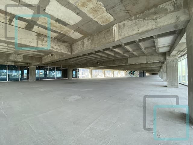 PUNTO VALLE, Piso 4, Río Missouri No. 555, Col. Del Valle, San Pedro Garza García