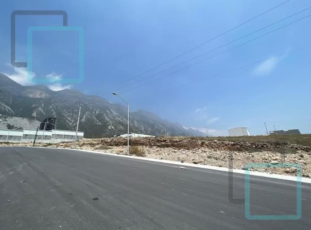 TERRENO INDUSTRIAL EN VENTA ZONA SANTA CATARINA