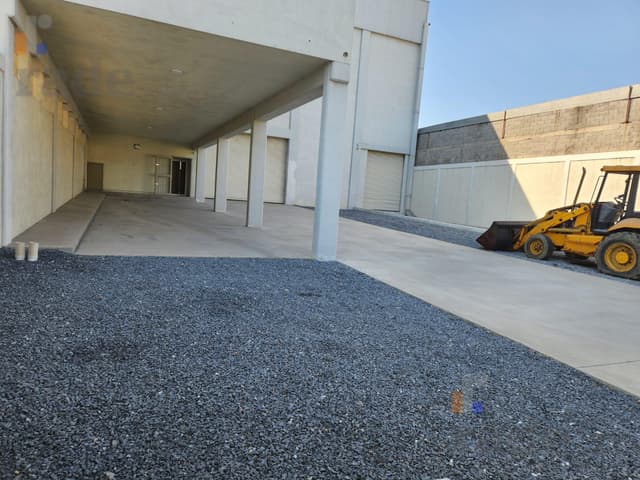 BODEGA COMERCIAL EN RENTA EN SAN NICOLAS