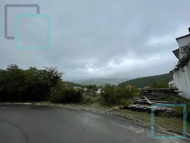 TERRENO EN VENTA BOSQUES DE VALLE ALTO ZONA CARRETERA NACIONAL MONTERREY