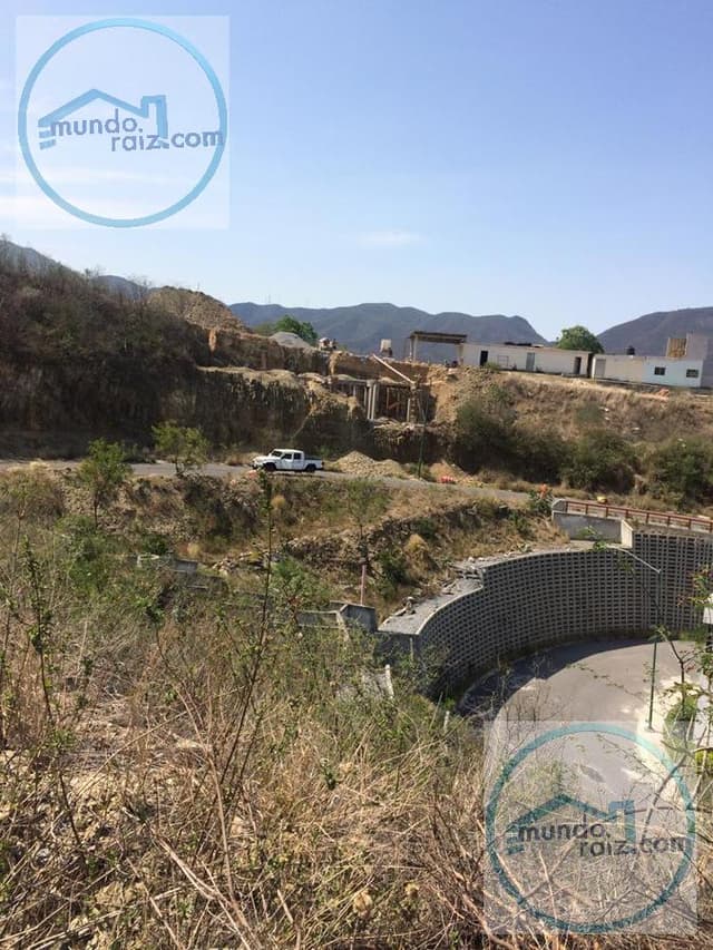 Venta Terreno Jardines de Valle Alto Monterrey