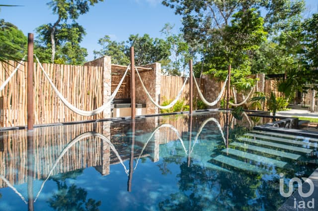 Confortable y funcional Penthouse en venta en la Veleta Tulum