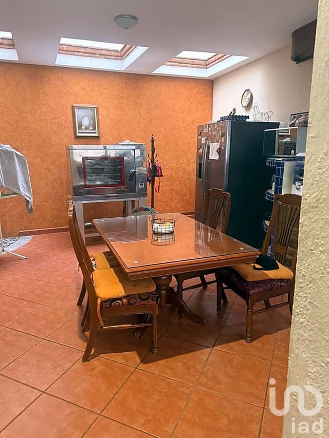 EN VENTA CASA SOLA EN OCOTEPEC.