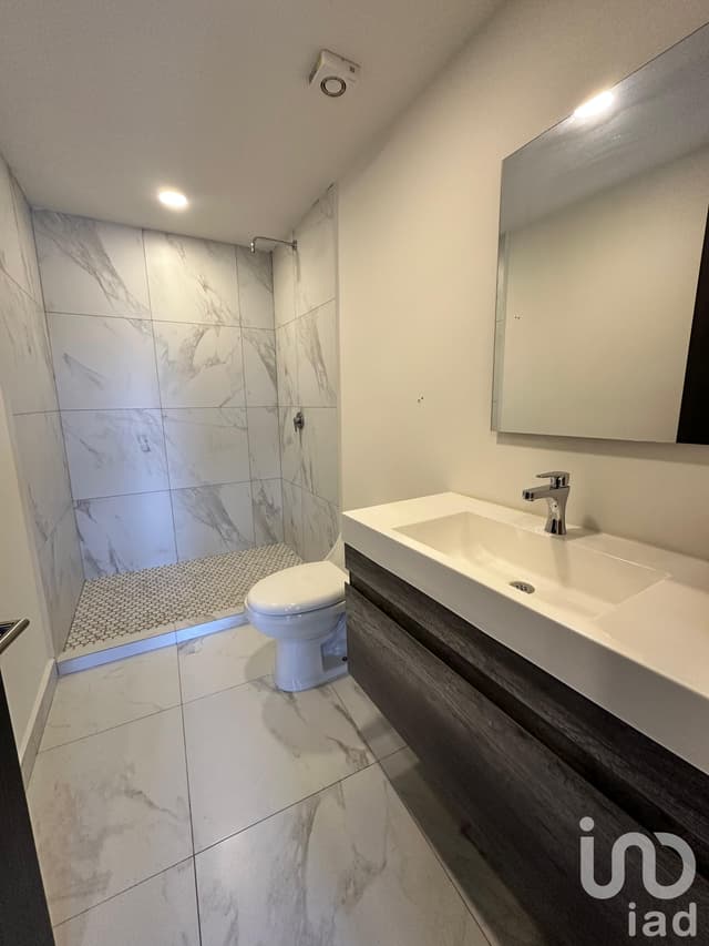 Departamento en Venta en Col. Tetelpan (Av. Desierto de los Leones)