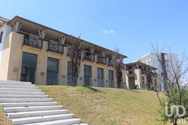 Terrenos juntos en Gran Reserva, en Lomas de Angelopolis con vista a los volcanes