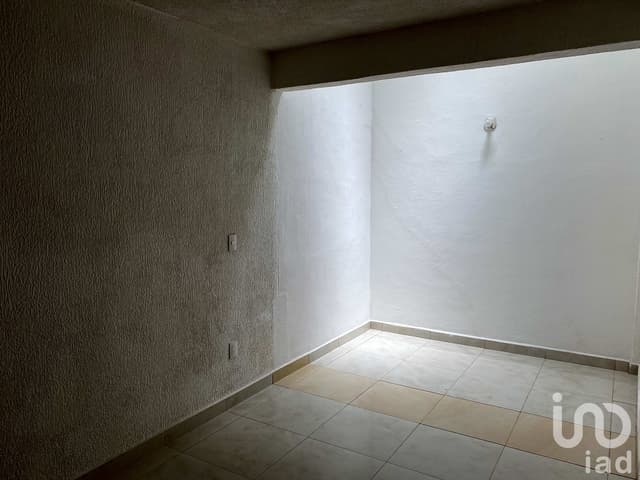 CASA VENTA UNA PLANTA EL POTRERO CERCA DE AVENIDA COINTZIO MORELIA