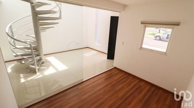 SE VENDE CASA EN FRESNOS TRES MARIAS MORELIA EXELENTE DISEÑO