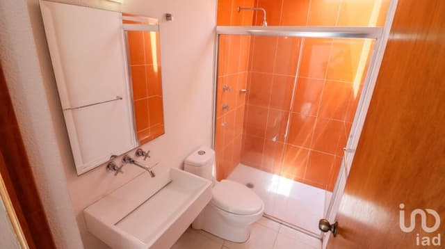 SE VENDE CASA EN FRESNOS TRES MARIAS MORELIA EXELENTE DISEÑO