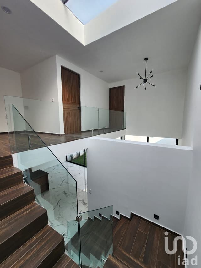 VENTA DE CASA EN PASEO DEL PARQUE TRES MARIAS MORELIA