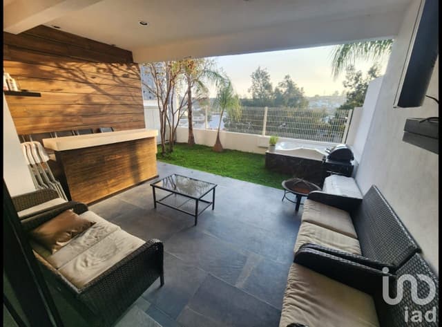 Se vende casa em Abedules trres Marías paseo del parque Morelia