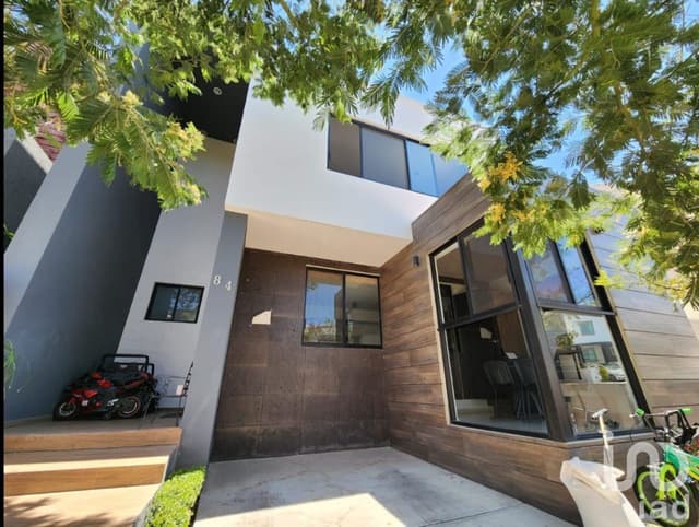 Se vende casa em Abedules trres Marías paseo del parque Morelia