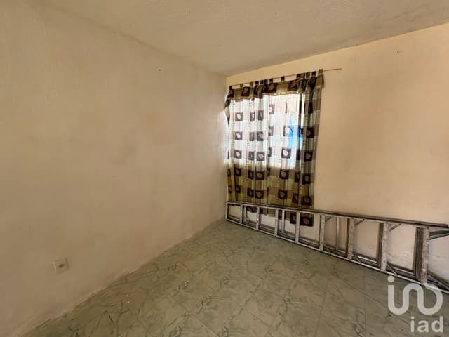 SE VENDE CASA EN VILLA MAGNA MORELIA SALIA A CAPULA