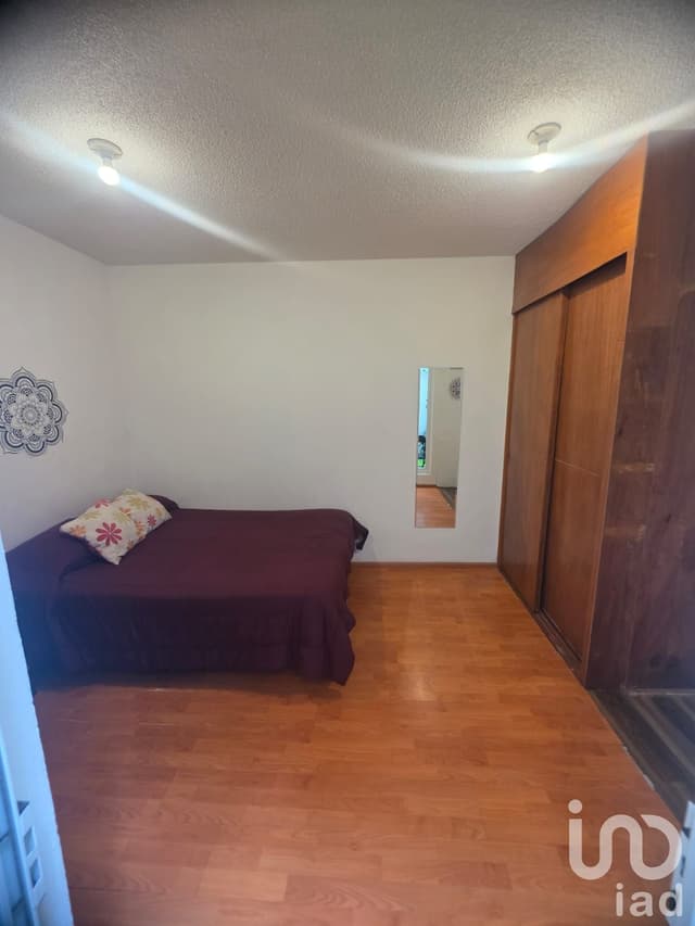 DEPARTAMENTO EN RENTA CON TERRAZA PRIVADA EN LA COLONIA ROMA
