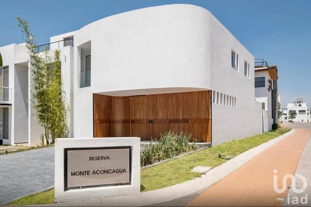 Casa en Venta, Aconcagua, Bio Grand Juriquilla, Santiago de Querétaro, Querétaro.