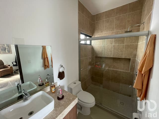 CASA DE 4 RECAMARAS EN PRIVADA, EN CHOLUL, MÉRIDA, YUCATÁN