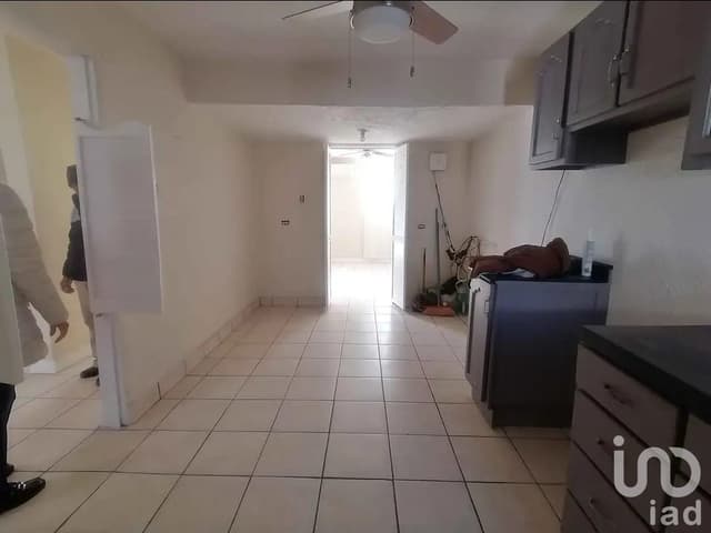 Casa en Venta 2 plantas Zona Aeropuerto cerca de Av. Tecnologico