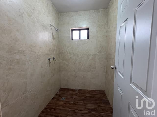 CASA EN VENTA ZONA SENDERO POR BLVD 4 SIGLOS