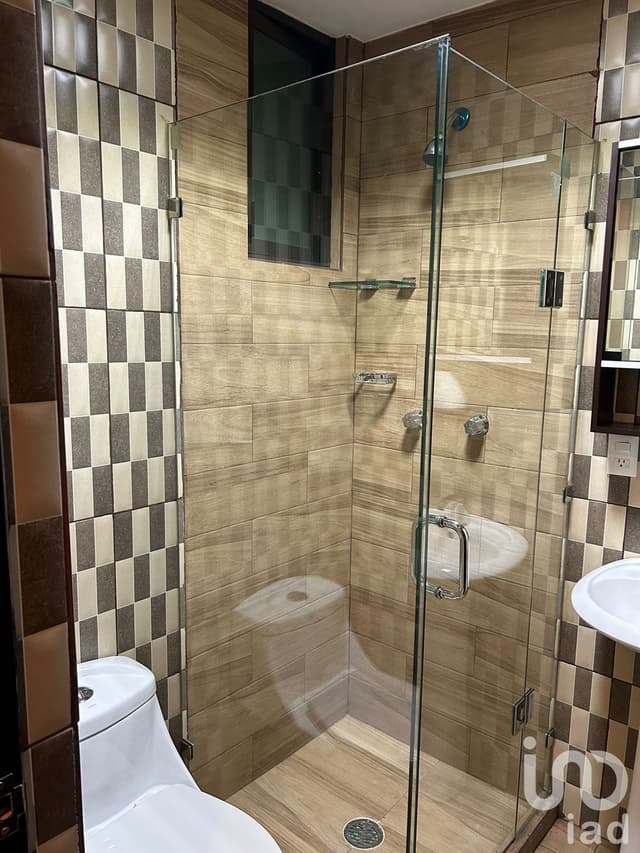 DEPARTAMENTO EN VENTA EN SAN PEDRO DE LOS PINOS