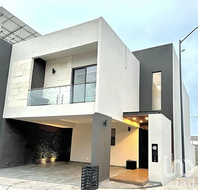 RESIDENCIA EN VENTA EN JUAREZ CHIHUAHUA