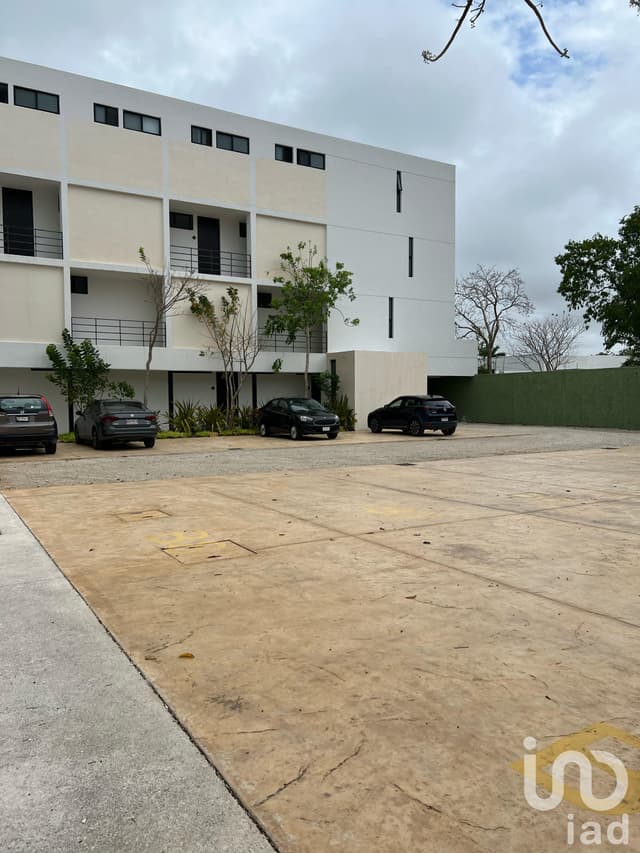 DEPARTAMENTO EN VENTA DEL CONDOMINIO CENTRO TEMOZON EN PLANTA BAJA, TEMOZON NTE. MÉRIDA YUCATÁN