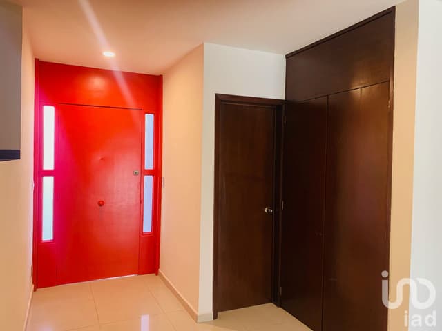 CASA EN RENTA EN LA MEJOR ZONA RESIDENCIAL DE CD SATELITE AL LADO OPUESTO DE SAMARA SATELITE