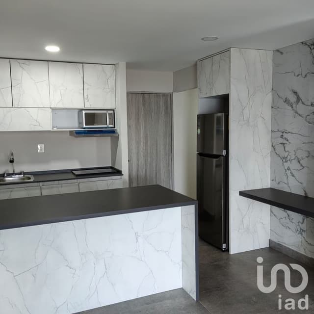 Departamento en Renta en Monterrey – Colonia Regina, Ubicación Céntrica