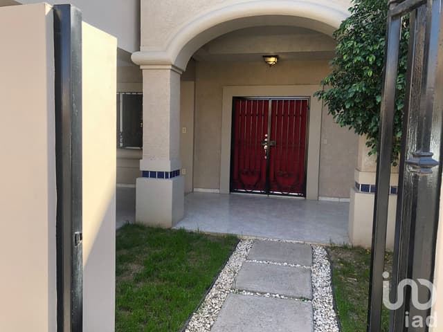 Casa en Renta en Privada Montecarlo 3, Zona Dorada, Mexicali