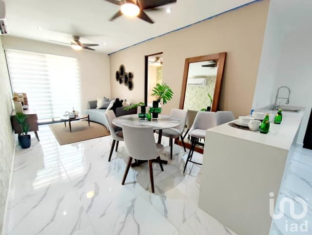 Departamento venta 2 recamaras 87 m2 en privada sobre av. huayacan 10 minutos del aeropuerto