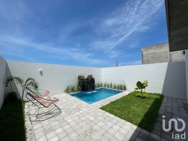 Casa en venta en Fraccionamiento Lomas de Mediterráneo, Alvarado Veracruz