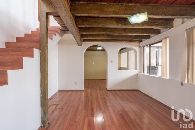 Casas en Venta en Vista del Valle, Naucalpan de Juarez, dos casas en el mismo terreno.