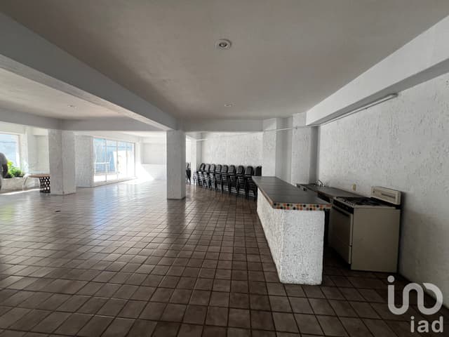 Departamento Amueblado en VENTA en la Colonia Monraz, a dos minutos del Consulado Norteamericano